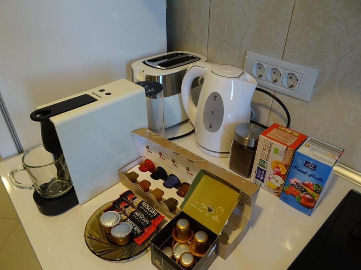 Carla'S Apart Palas-Hala Centrala 1 Bedroom, Airport Shuttle Iasi Ngoại thất bức ảnh